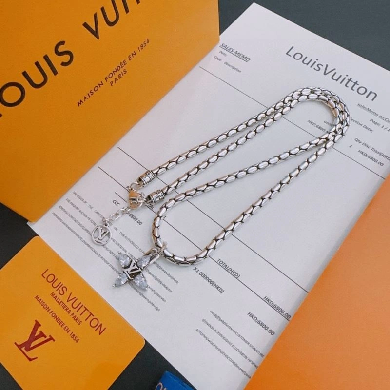 Louis Vuitton Necklaces OdorResistant 250396
