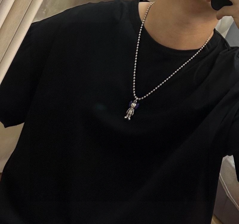 Trendy Louis Vuitton Necklaces 250389