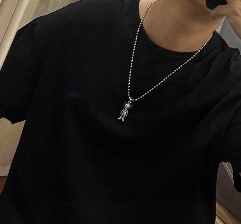 Trendy Louis Vuitton Necklaces 250389