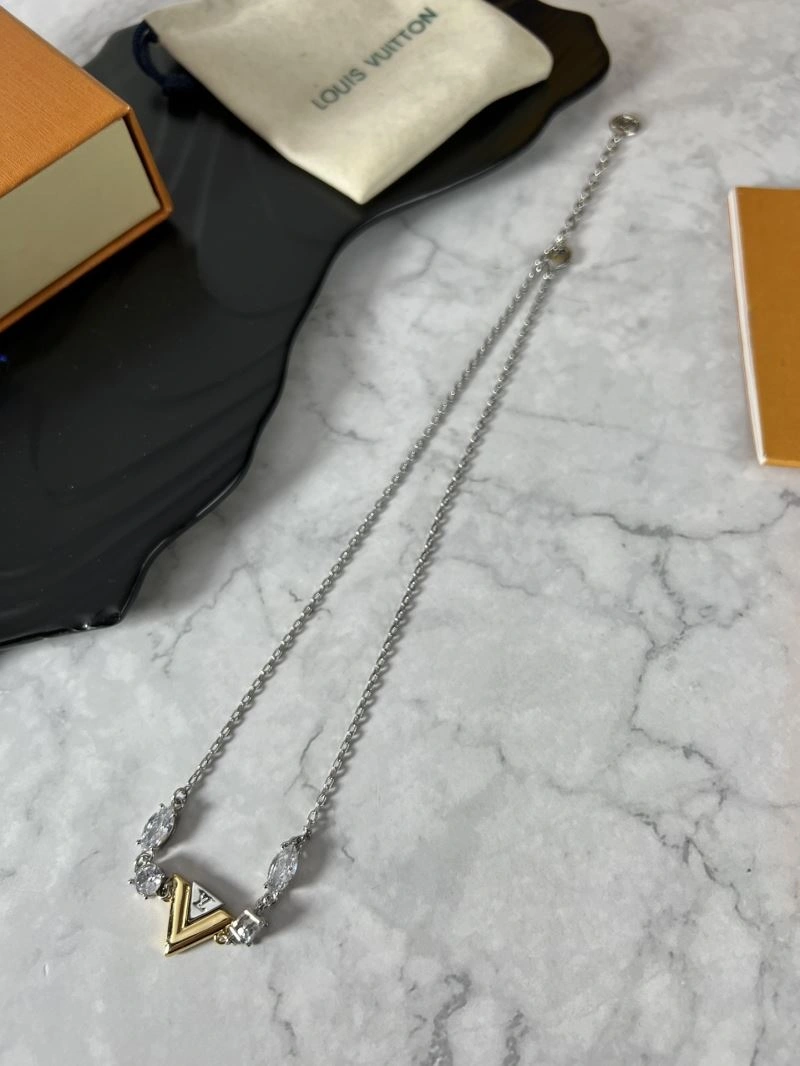 Louis Vuitton Necklaces Casual 250368