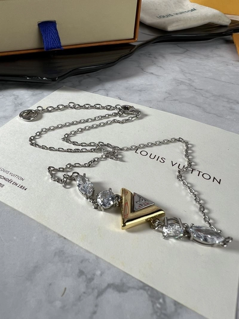 Louis Vuitton Necklaces Casual 250368