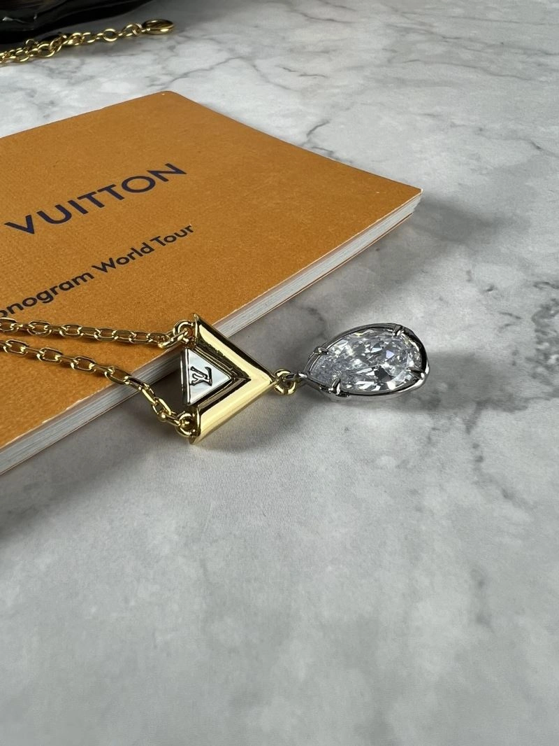 Louis Vuitton Necklaces Timeless 250365