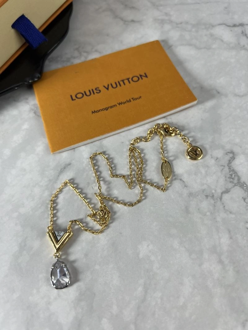 Louis Vuitton Necklaces Timeless 250365