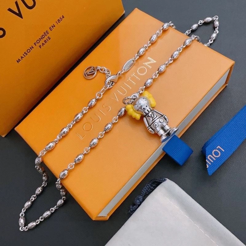 Louis Vuitton Necklaces OdorResistant 250377