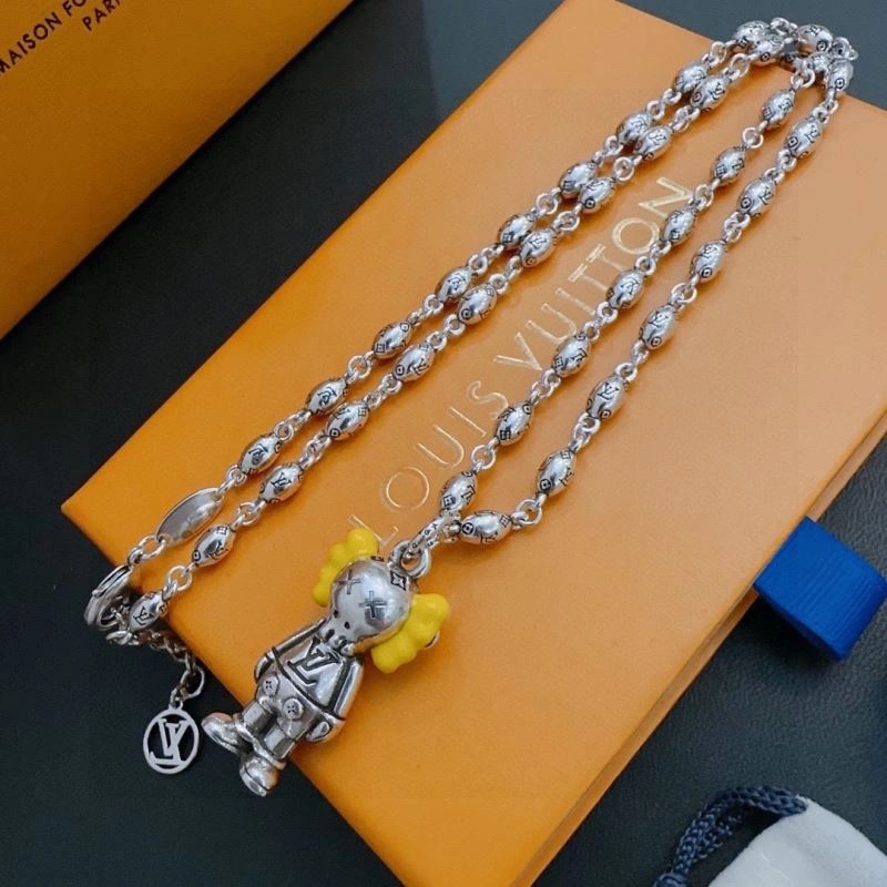 Louis Vuitton Necklaces OdorResistant 250377