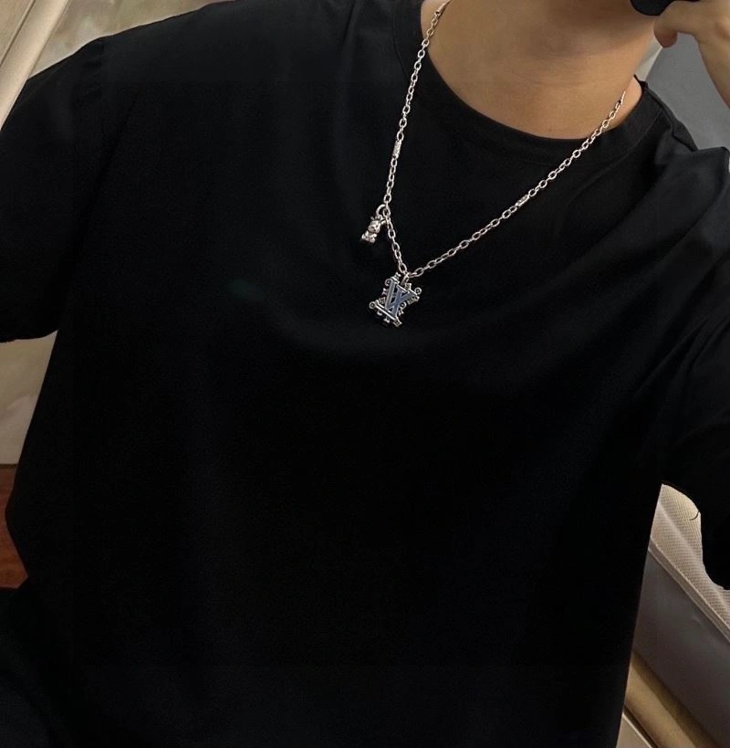 AllSeason Louis Vuitton Necklaces 250378