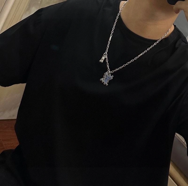 AllSeason Louis Vuitton Necklaces 250378