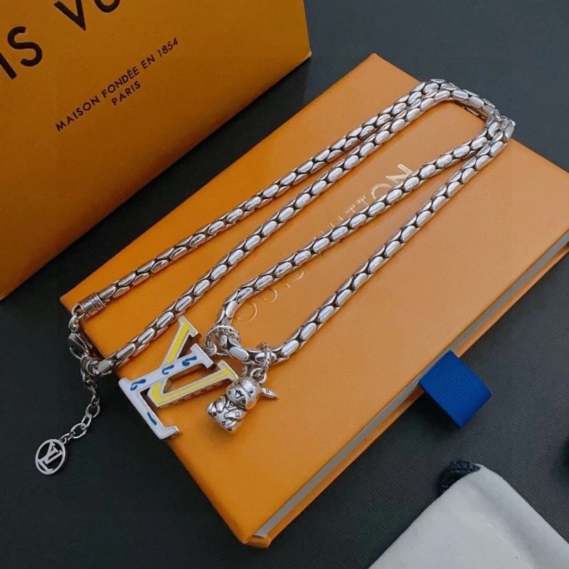 Louis Vuitton Necklaces Flexible 250386