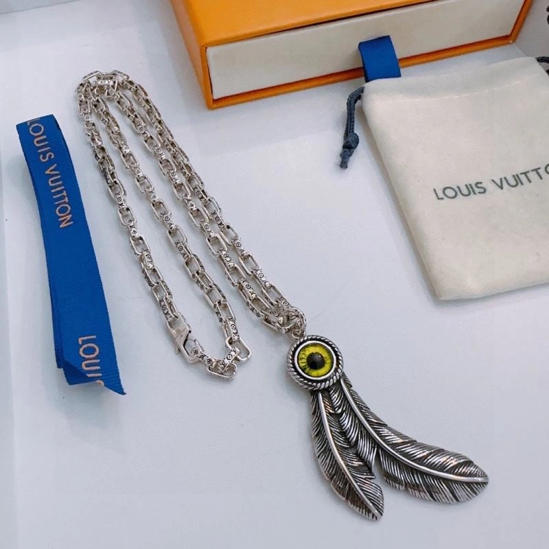 SoftTouch Louis Vuitton Necklaces 250361