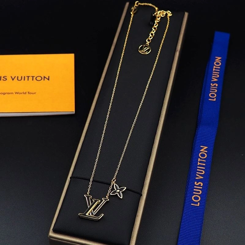 EyeCatching Louis Vuitton Necklaces 250354