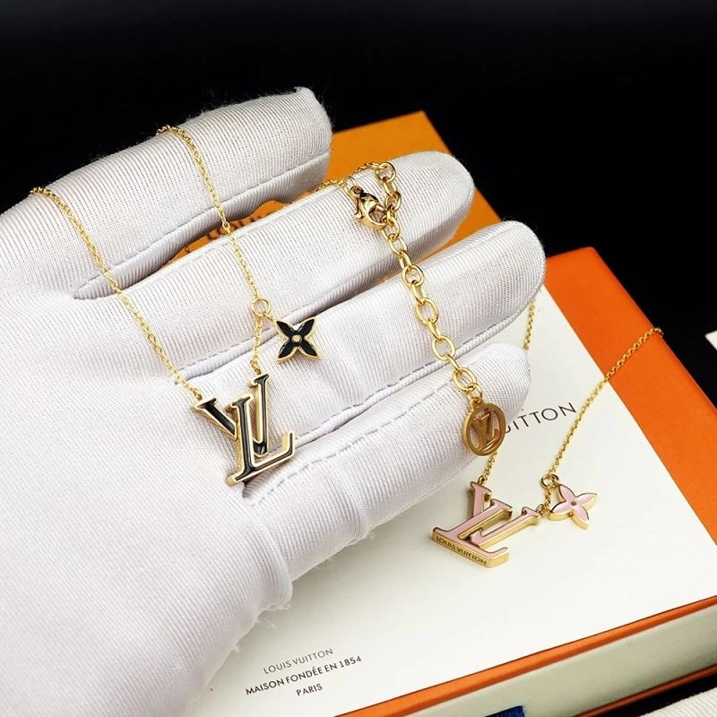 EyeCatching Louis Vuitton Necklaces 250354