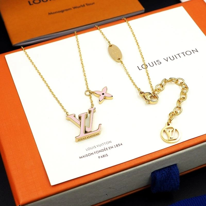 SoftTouch Louis Vuitton Necklaces 250353