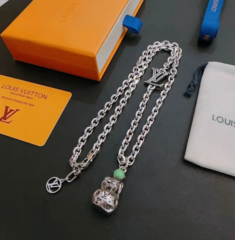 ZipUp Louis Vuitton Necklaces 250105
