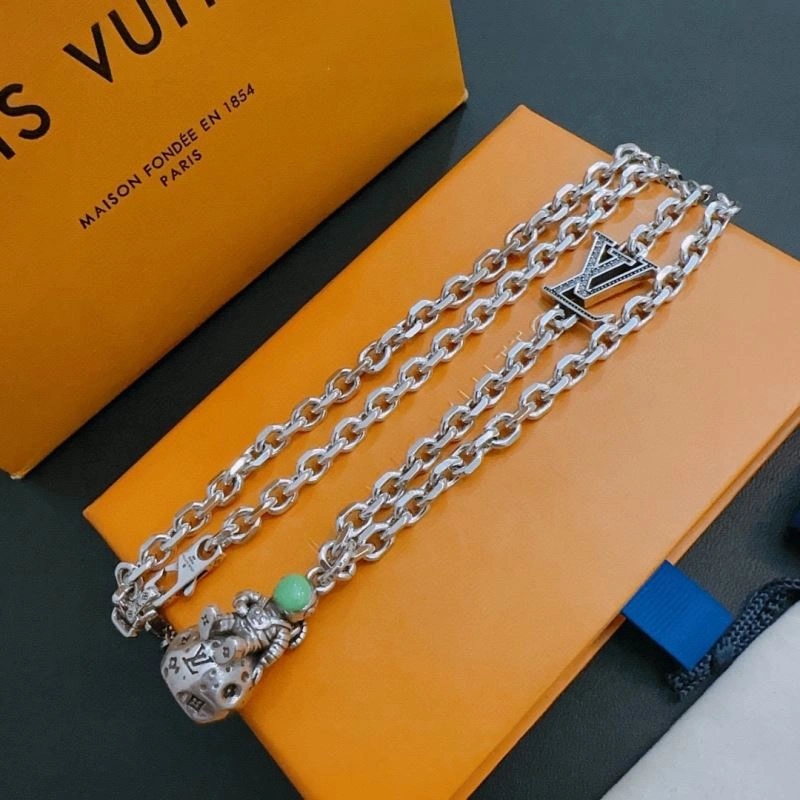ZipUp Louis Vuitton Necklaces 250105