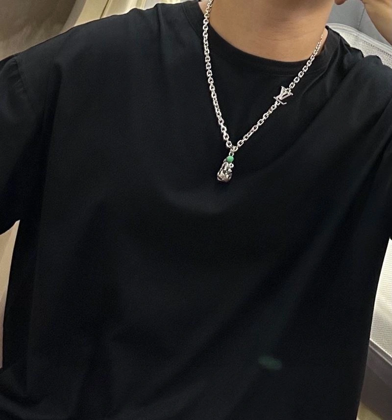 ZipUp Louis Vuitton Necklaces 250105