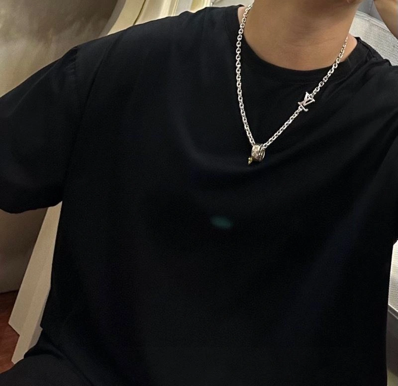 Louis Vuitton Necklaces Timeless 250101