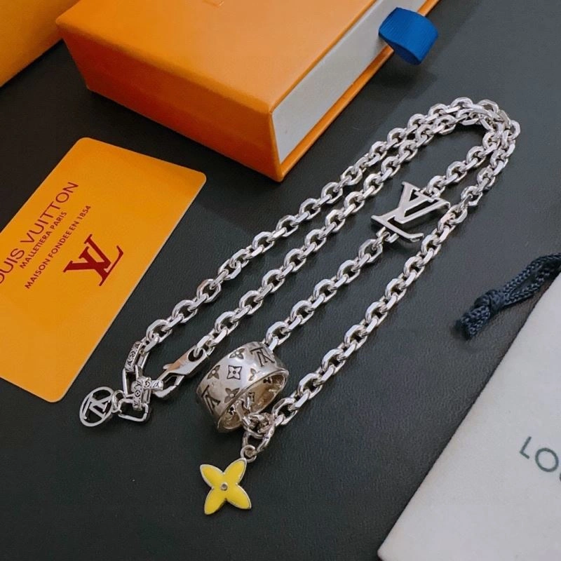 Louis Vuitton Necklaces Timeless 250101