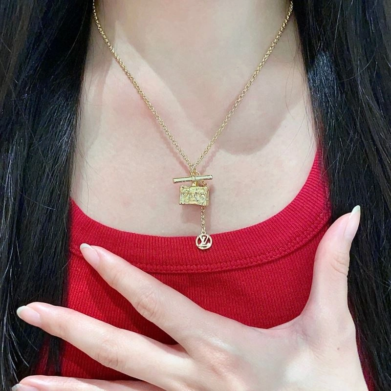 Louis Vuitton Necklaces EasyMatch 250091