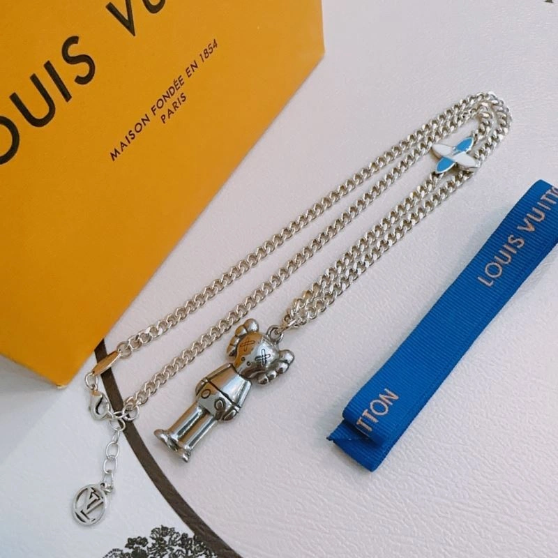 Louis Vuitton Necklaces FashionForward 250093