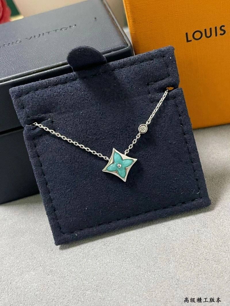 Louis Vuitton Necklaces Vibrant 250107