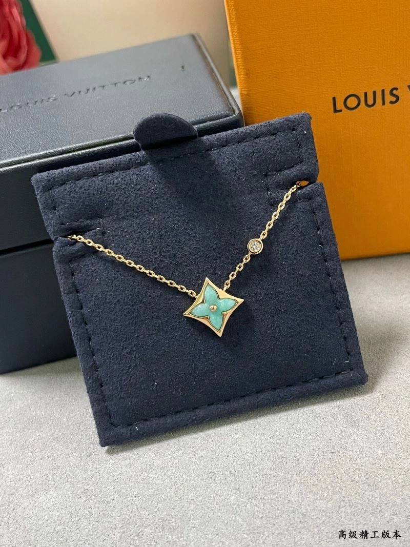 Louis Vuitton Necklaces Vibrant 250107