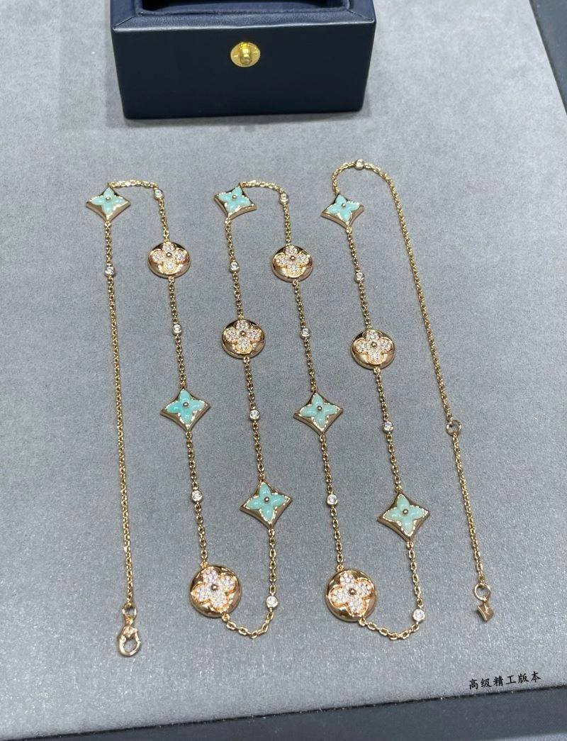 Louis Vuitton Necklaces EasyMatch 250108