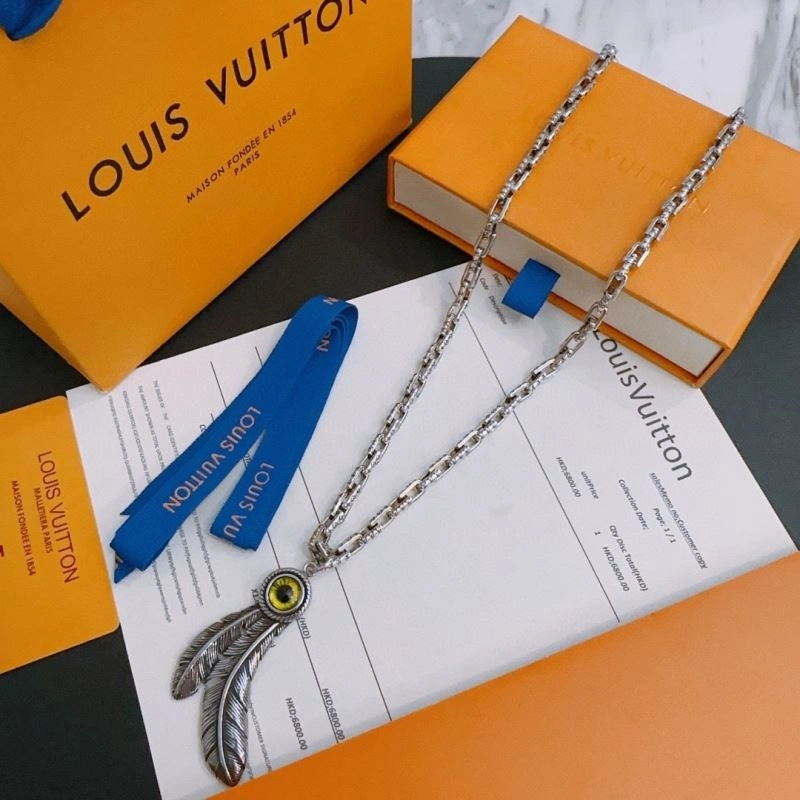 GoAnywhere Louis Vuitton Necklaces 250086