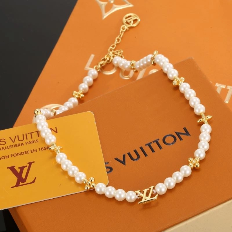 Louis Vuitton Necklaces Durable 250077