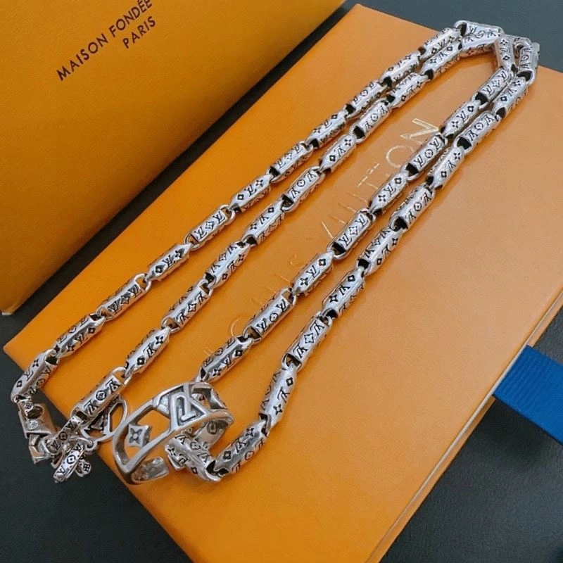 Louis Vuitton Necklaces FlexibleFit 250068