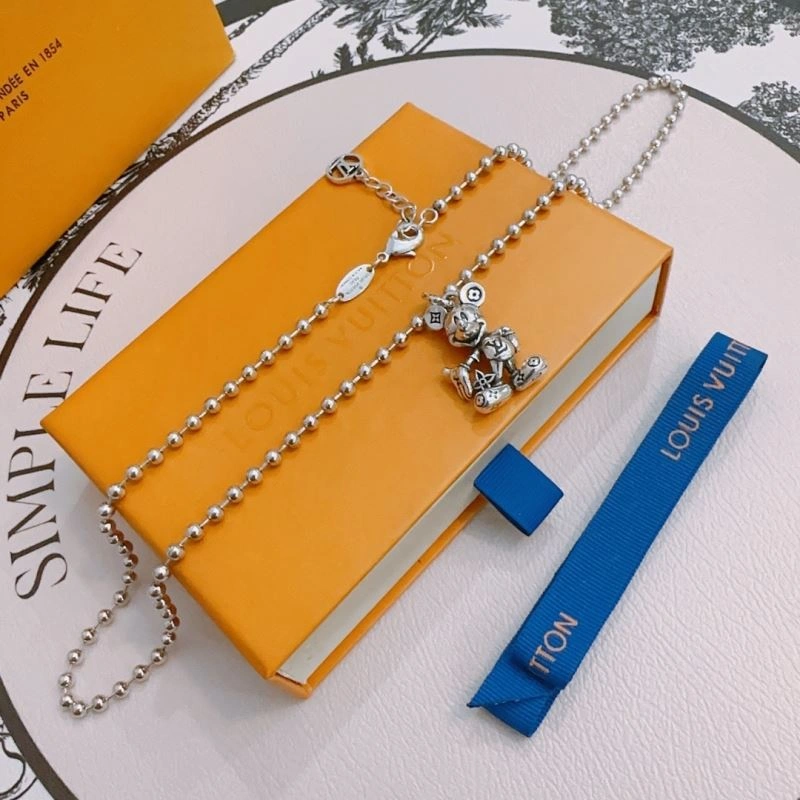 Casual Louis Vuitton Necklaces 250048