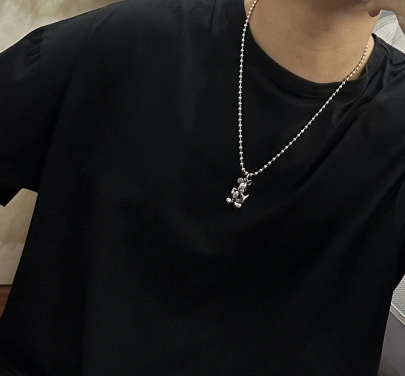 Casual Louis Vuitton Necklaces 250048