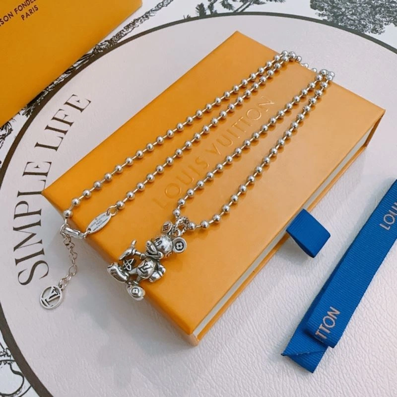 Casual Louis Vuitton Necklaces 250048