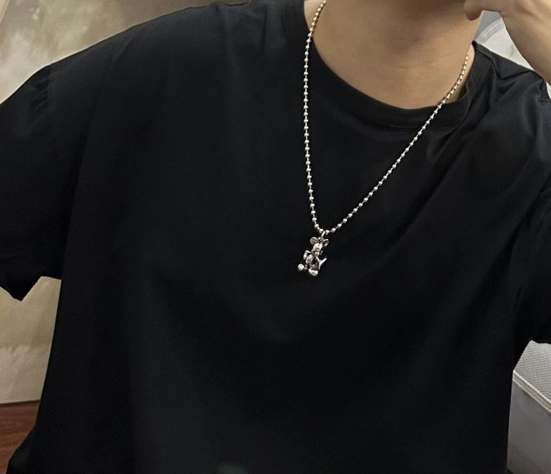 Casual Louis Vuitton Necklaces 250048
