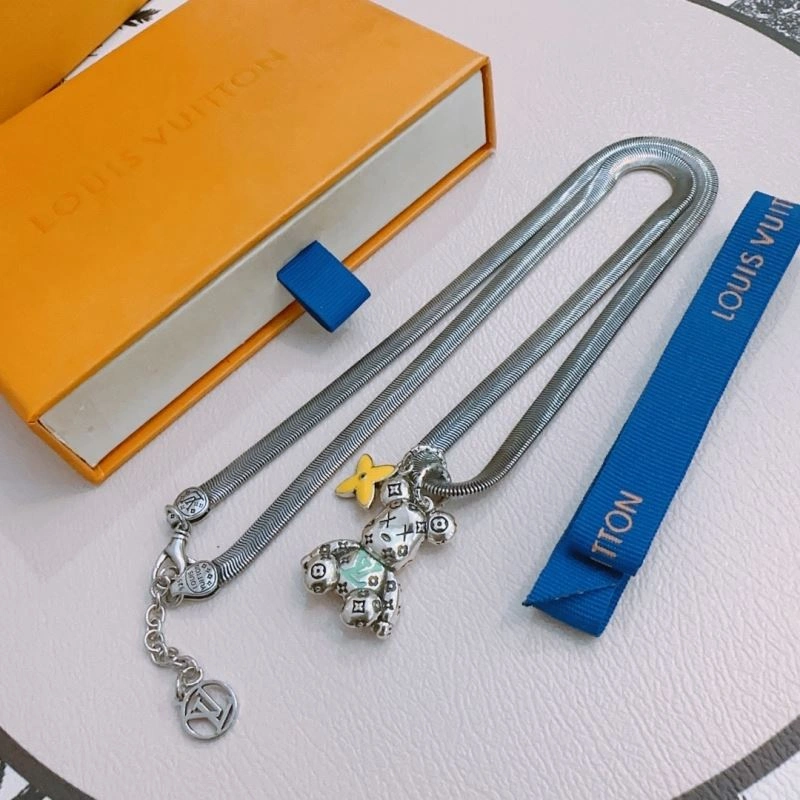 Louis Vuitton Necklaces Resilient 250041