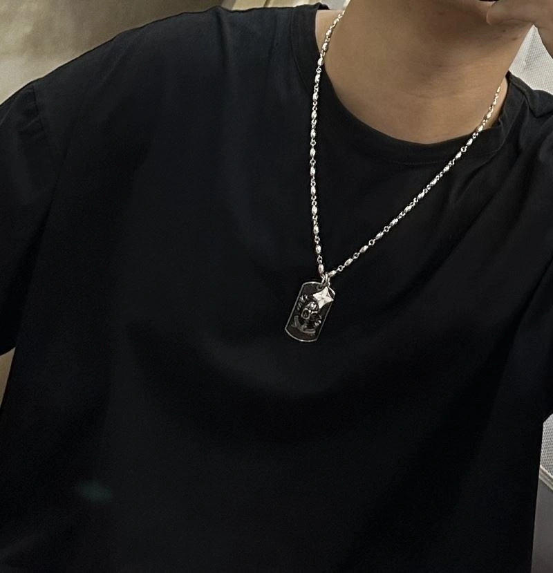 NewStyle Louis Vuitton Necklaces 250061