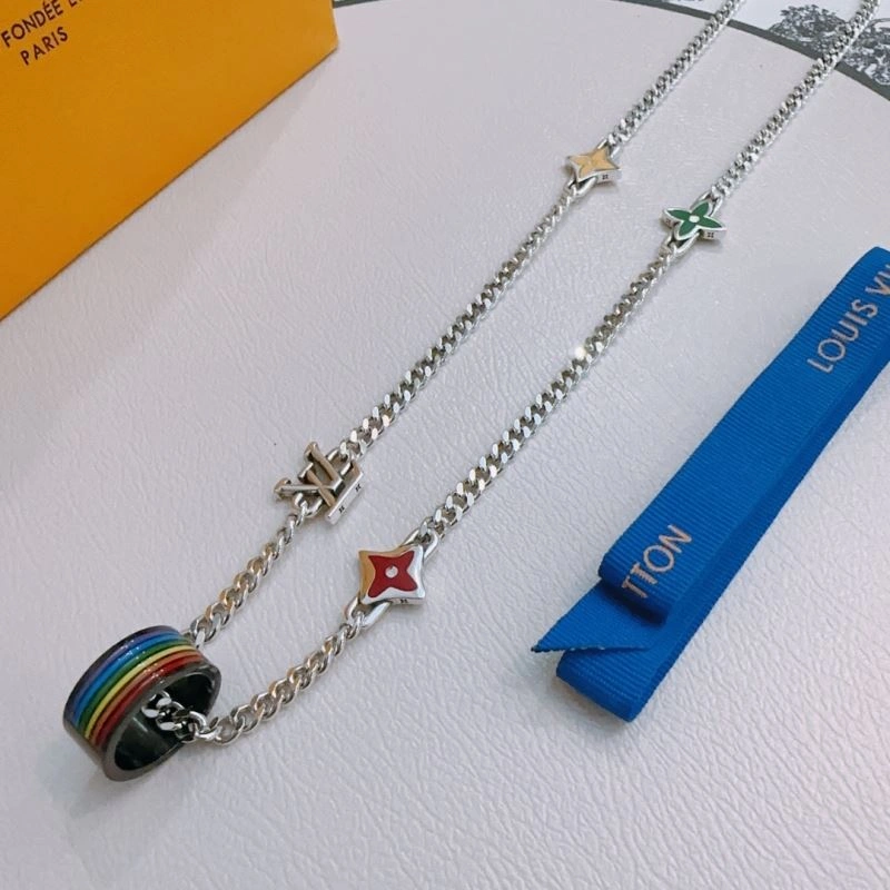 FashionForward Louis Vuitton Necklaces 250039