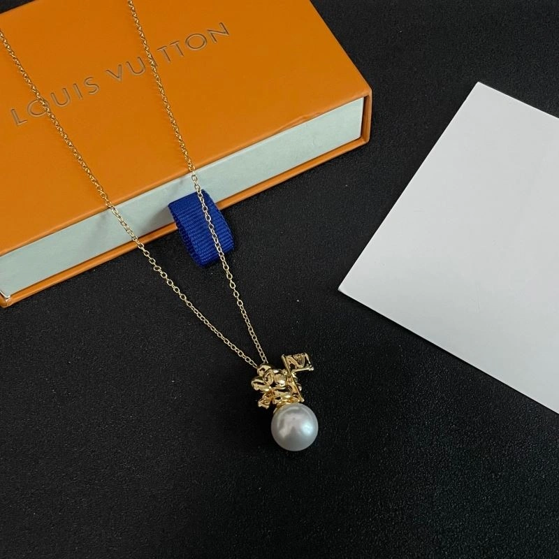 TechFriendly Louis Vuitton Necklaces 250047