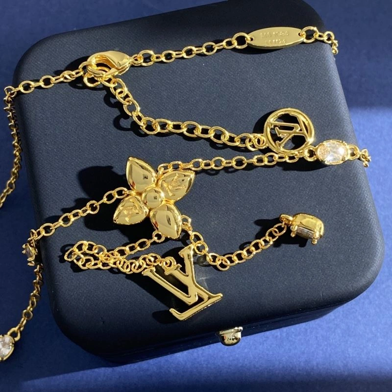 Louis Vuitton Necklaces UrbanStyle 250037