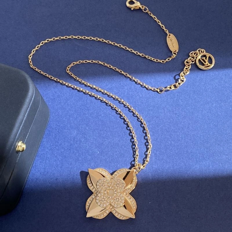 SmartChoice Louis Vuitton Necklaces 250036