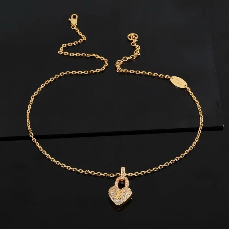 Lightweight Louis Vuitton Necklaces 250035