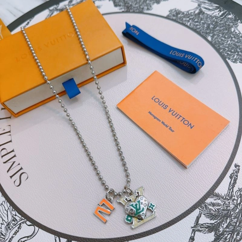 ZeroBulk Louis Vuitton Necklaces 250033