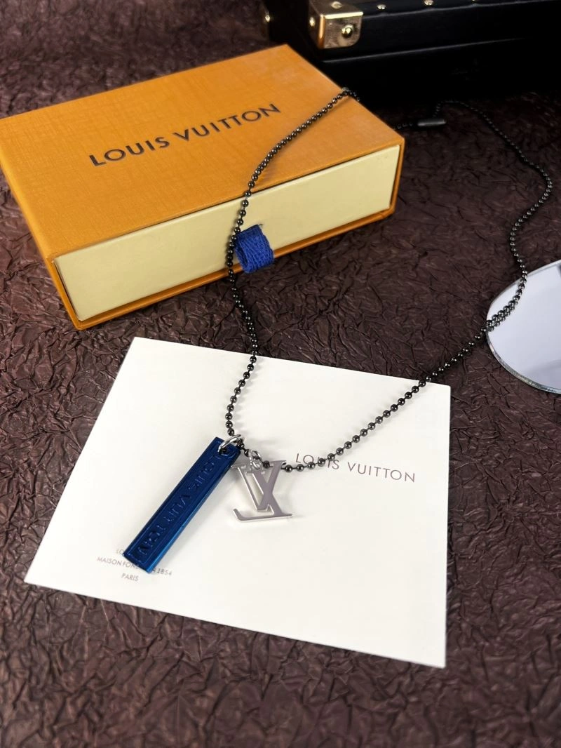 Louis Vuitton Necklaces TechFriendly 250001