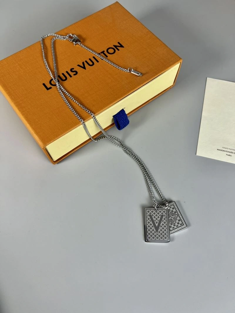 Louis Vuitton Necklaces Flexible 250017