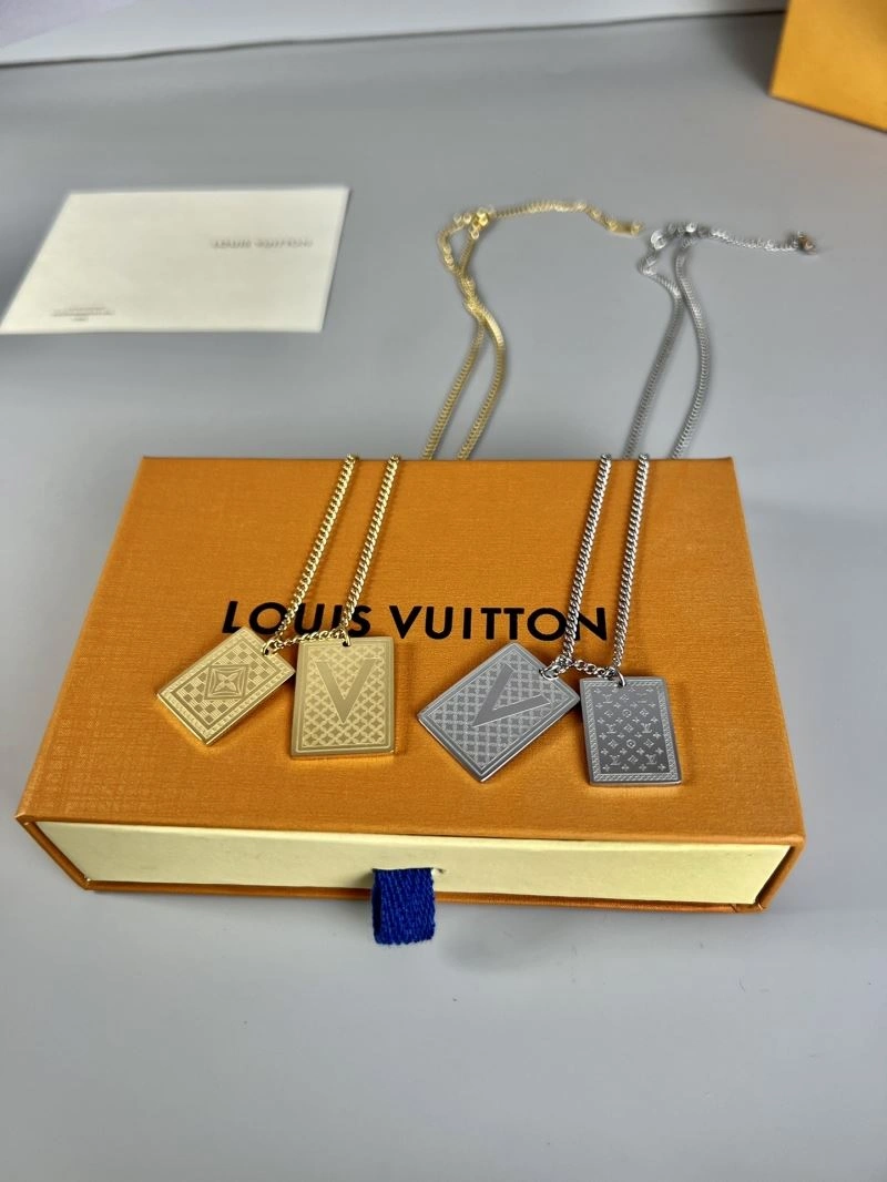Louis Vuitton Necklaces Flexible 250017