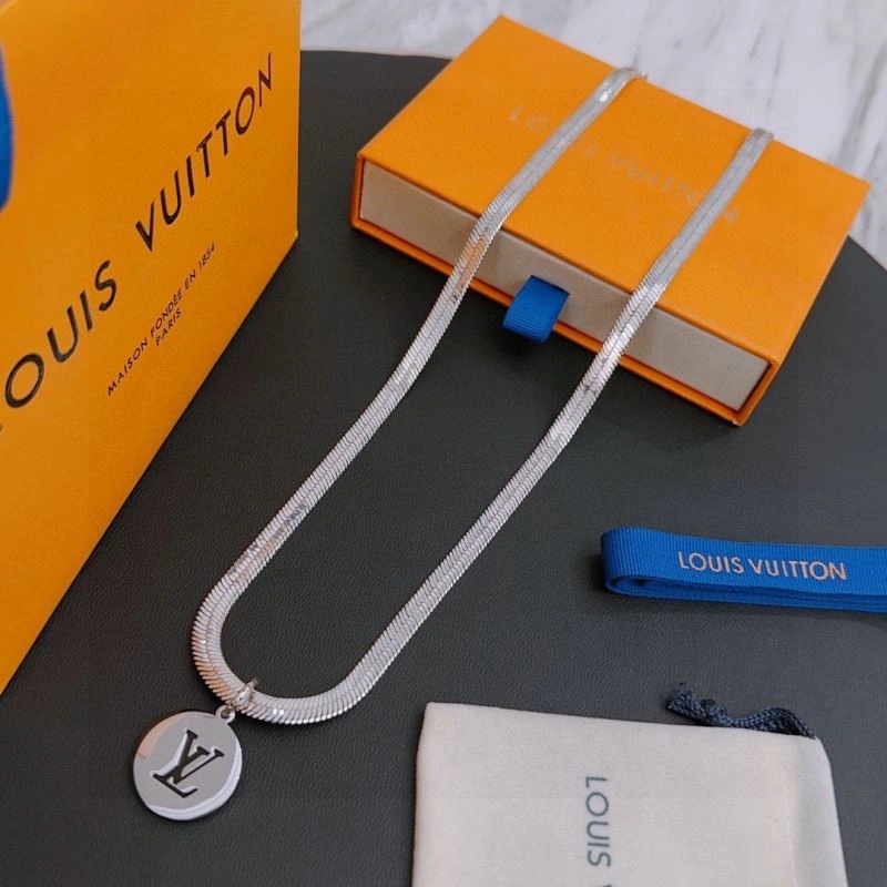Louis Vuitton Necklaces FreshLook 250023