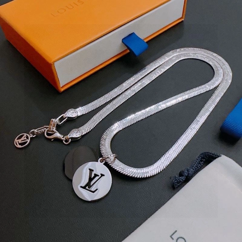 Louis Vuitton Necklaces FreshLook 250023