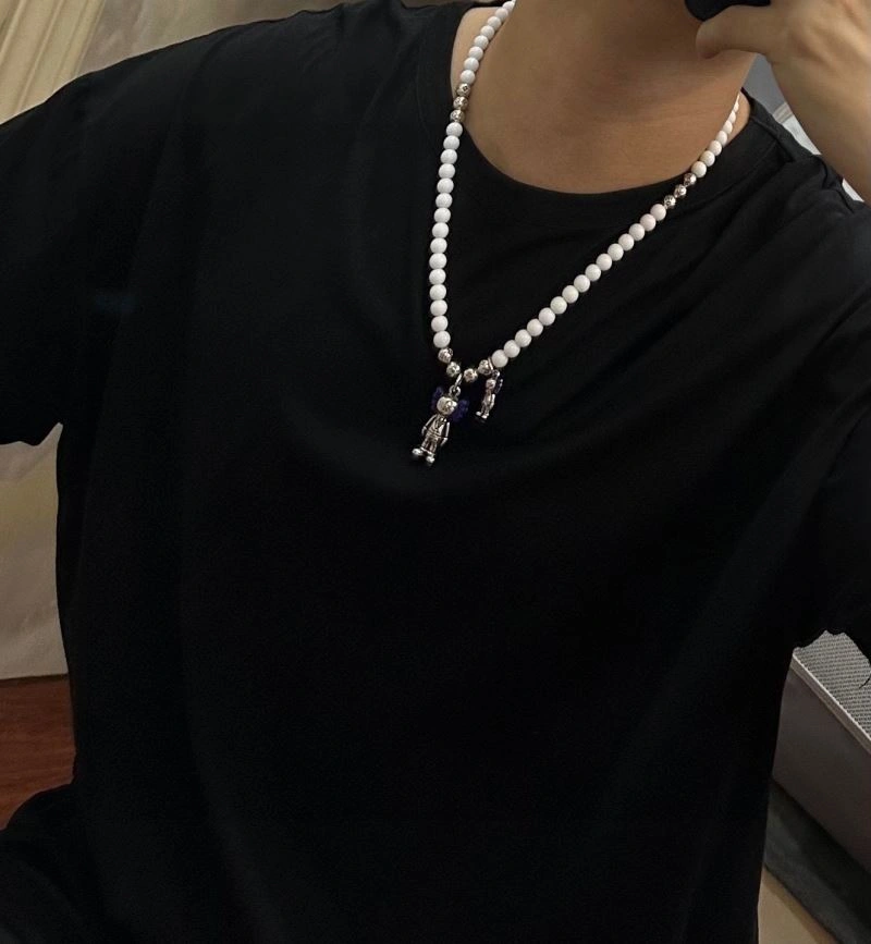 MultiPurpose Louis Vuitton Necklaces 250015