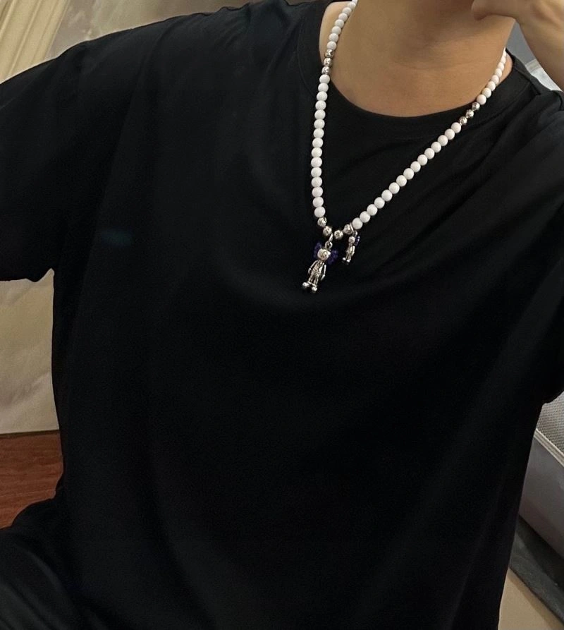 MultiPurpose Louis Vuitton Necklaces 250015