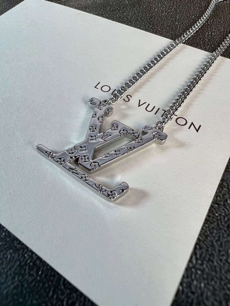 Louis Vuitton Necklaces Reliable 249999