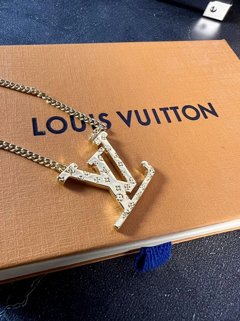 Louis Vuitton Necklaces Reliable 249999